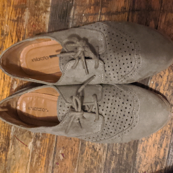Vintage xhilaration size 7 women's shoes - Picture 2 of 3